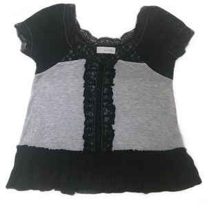 Cute Black and Gray Lacey Frilled Top M